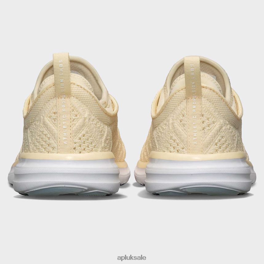APL TechLoom Phantom 45 - VH8XNZ769 APL Shoes UK Vanilla/White Men Running