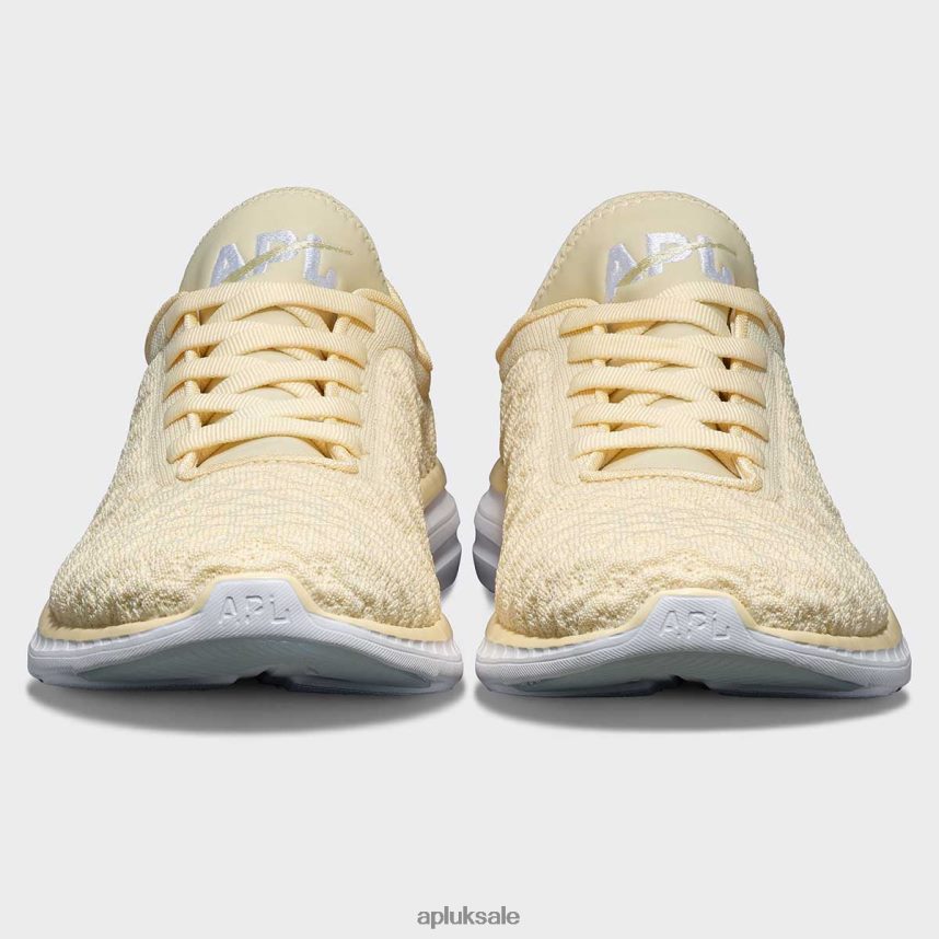 APL TechLoom Phantom 45 - VH8XNZ769 APL Shoes UK Vanilla/White Men Running