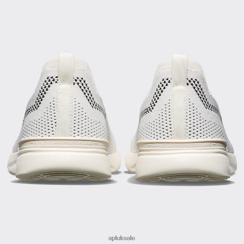 APL TechLoom Breeze 35 - VH8XNZ201 APL Shoes UK Ivory/Black Women Running