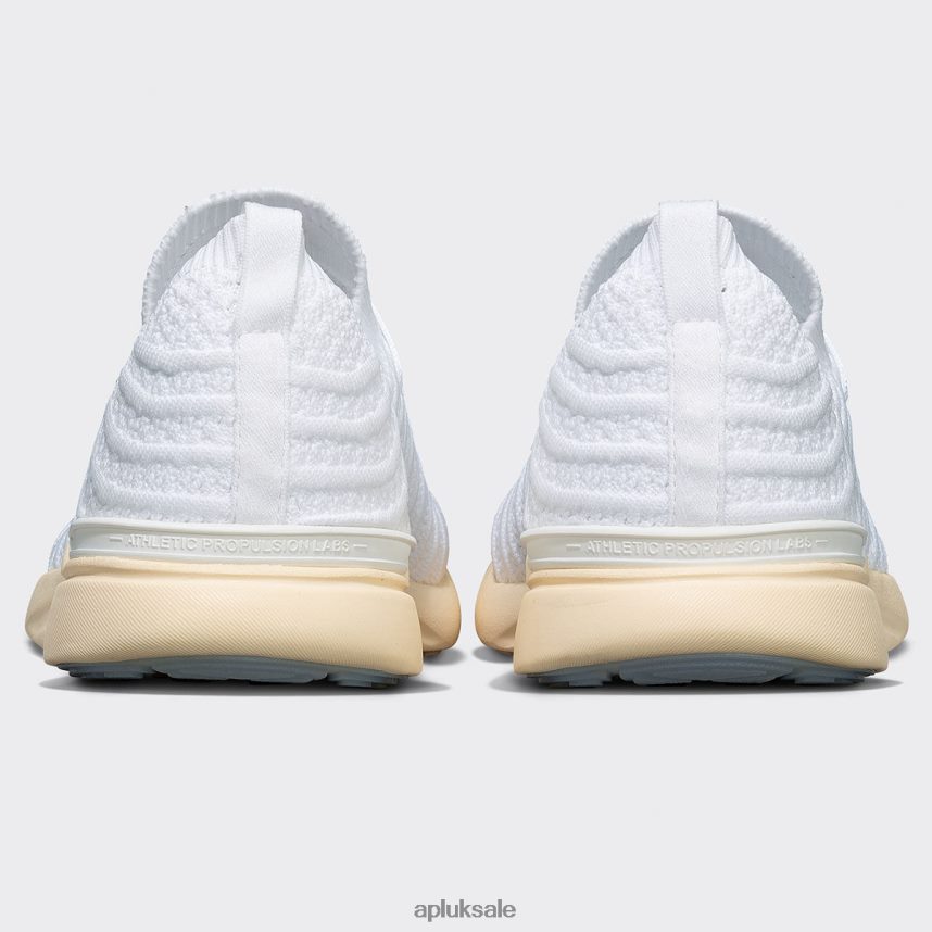APL TechLoom Wave 58 - VH8XNZ208 APL Shoes UK White/Vanilla Women Running